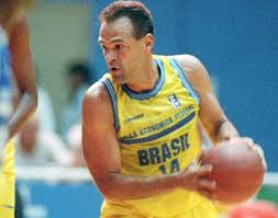 LUTO NO ESPORTE: MORRE OSCAR SCHMIDT, O “MÃO SANTA” DO BASQUETE BRASILEIRO