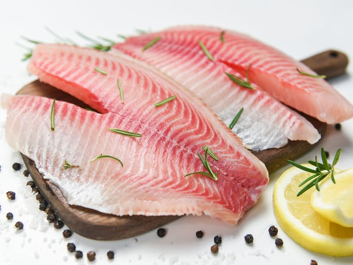 Excelente escolha de tema — esse texto aborda uma questão econômica e sanitária muito relevante para o setor aquícola brasileiro. A importação de tilápia do Vietnã realmente levanta preocupações sérias sobre concorrência desleal, riscos sanitários e impactos na sustentabilidade da produção nacional.