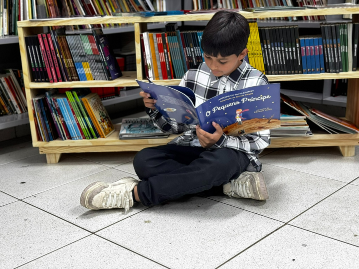 Santo Antônio de Posse: Mais leitura, mais oportunidades: mais de 2900 mil livros chegam às escolas municipais