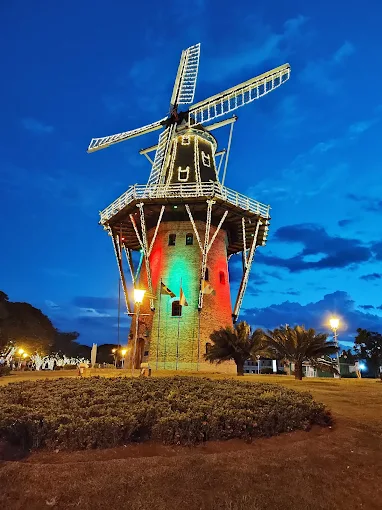 HOLAMBRA REPRESENTA O BRASIL NA DISPUTA PELO TÍTULO DE UMA DAS MELHORES VILAS TURÍSTICAS DO MUNDO