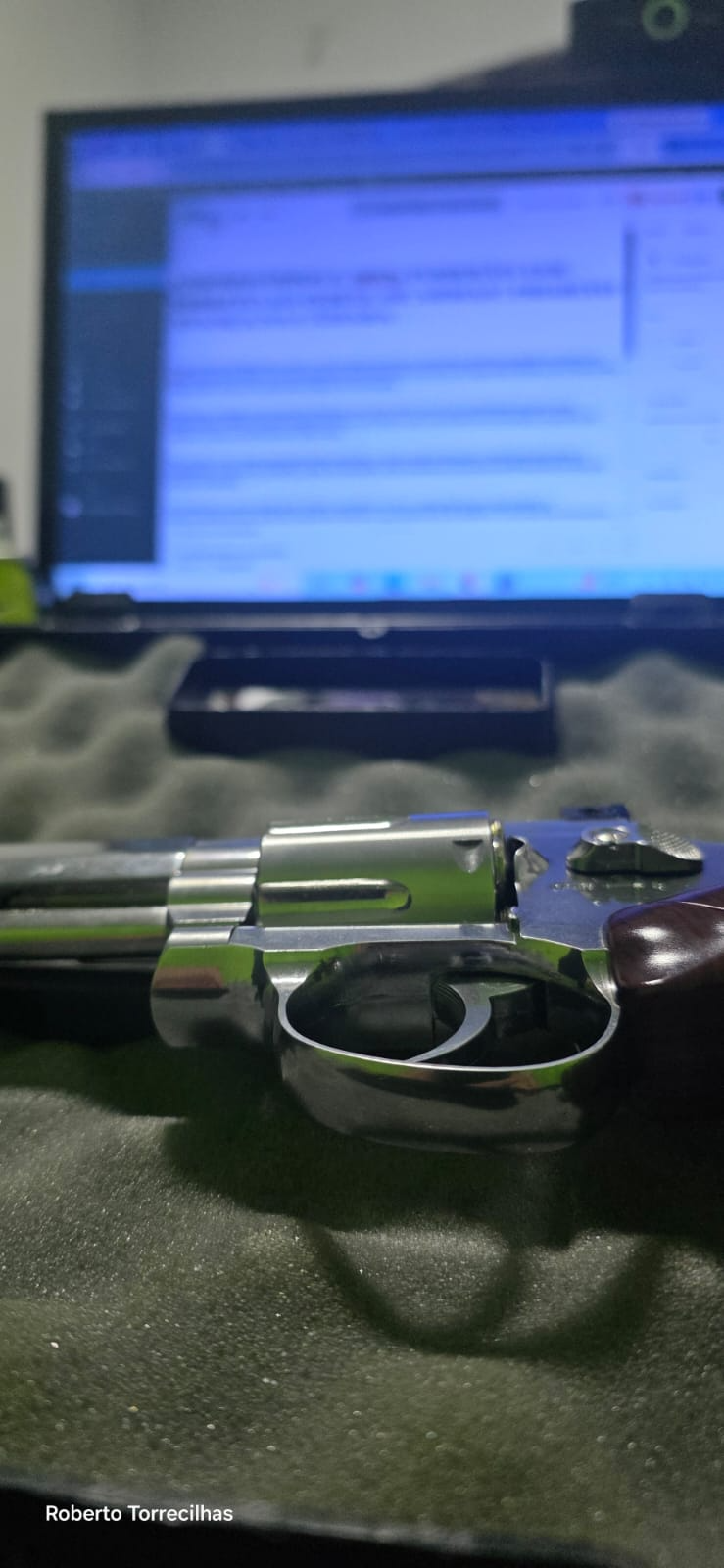 EMPRESÁRIOS E MEIs PODERÃO TER DIREITO AO PORTE DE ARMAS? PROJETO AVANÇA NA CÂMARA
