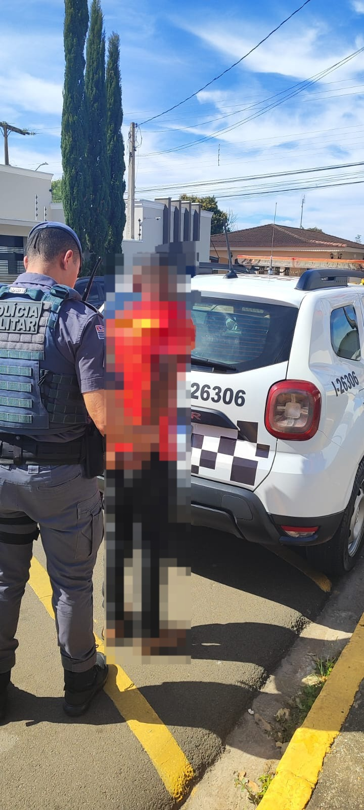 POLÍCIA MILITAR PRENDE HOMEM EM FLAGRANTE POR VIOLÊNCIA DOMÉSTICA EM SANTO ANTÔNIO DE POSSE