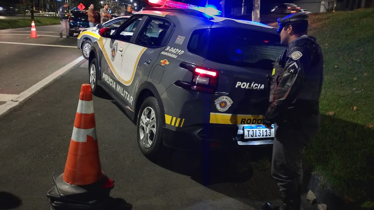 PASSAGEIRO É DETIDO APÓS DESOBEDECER ORDEM POLICIAL E RESISTIR DURANTE FISCALIZAÇÃO EM CAMPINAS