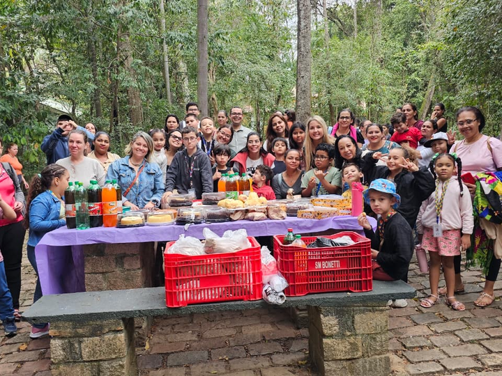 Crianças atendidas pelo NAPr participam de passeio no Bosque dos Jequitibás, em Campinas