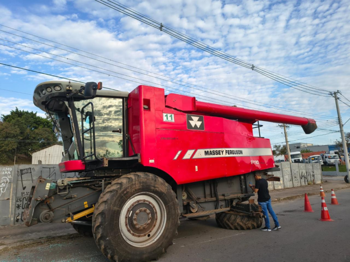 POLÍCIA CIVIL EVITA GOLPE DE R$ 600 MIL E APREENDE MÁQUINA AGRÍCOLA EM CAMPINAS