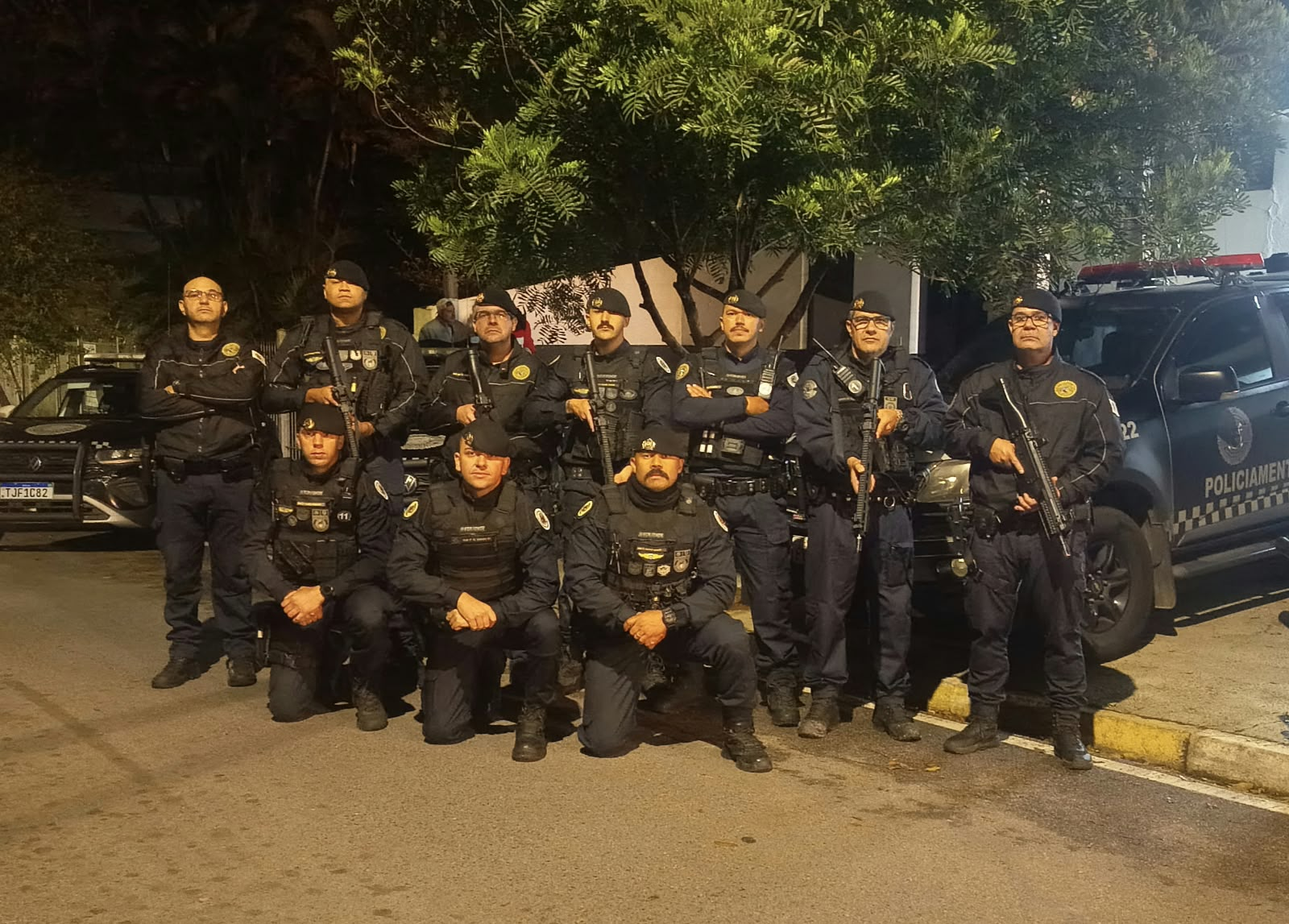 DENÚNCIA DE GRITOS DE SOCORRO LEVA GCM A GRANDE APREENSÃO DE DROGAS EM SANTO ANTÔNIO DE POSSE