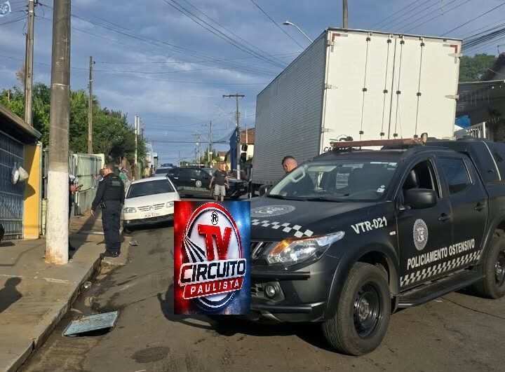 TRAGÉDIA EM SANTO ANTÔNIO DE POSSE: HOMEM É ATROPELADO POR MOTO, CAI NA VIA E MORRE APÓS SER ATINGIDO POR CAMINHÃO