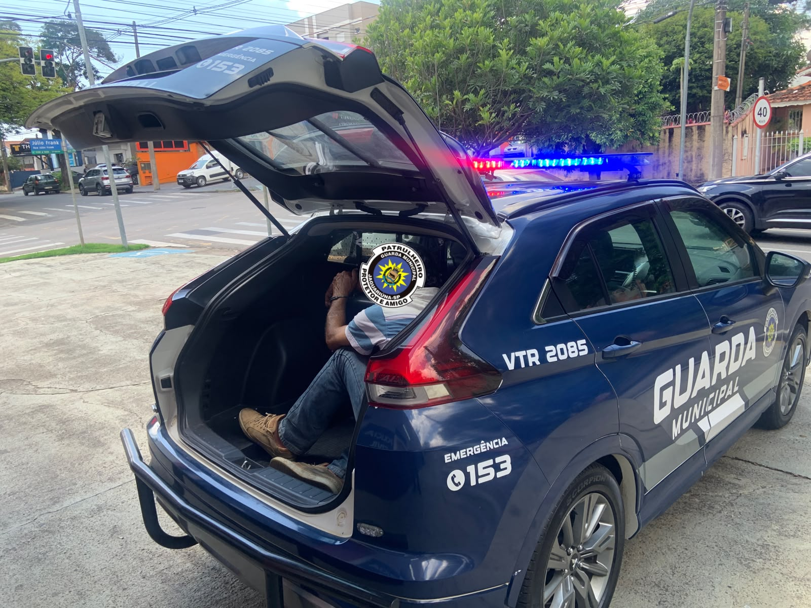 GCM DE JAGUARIÚNA CAPTURA PROCURADO PELA JUSTIÇA POR FURTO
