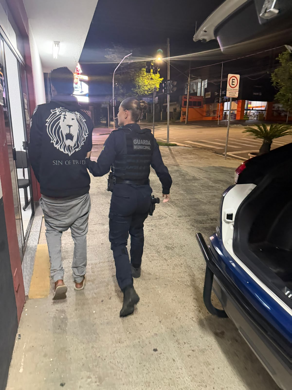 GUARDA MUNICIPAL PRENDE HOMEM EM FLAGRANTE POR VIOLÊNCIA DOMÉSTICA EM JAGUARIÚNA