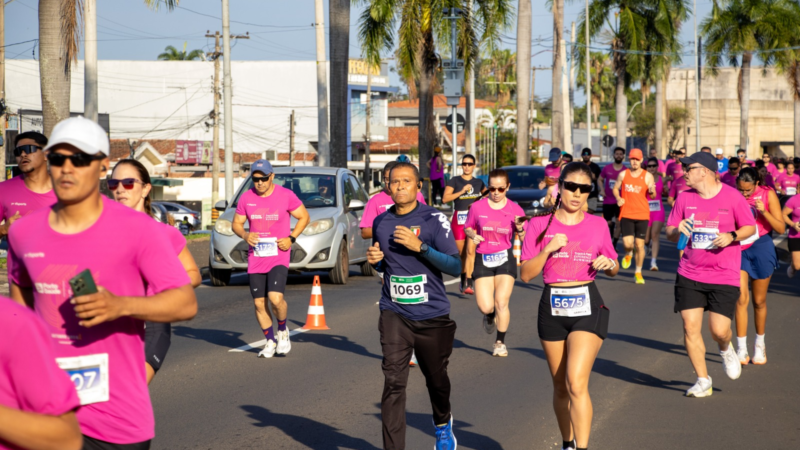 CORRIDA ‘OUTUBRO ROSA’ MOVIMENTOU JAGUARIÚINA