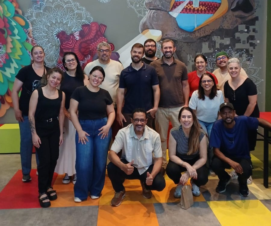 Equipe do CAPS de Santo Antônio de Posse participa de encontro sobre saúde mental e práticas de cuidado
