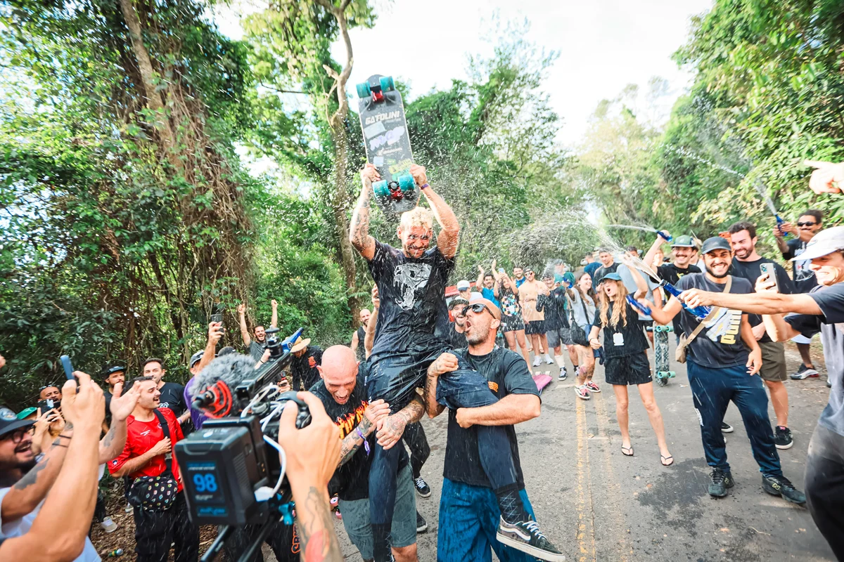 ÁGUAS DE LINDÓIA NO TOPO DO DOWNHILL SPEED: MATHEUS GATOLINI CONQUISTA O TÍTULO DE CAMPEÃO BRASILEIRO PROFISSIONAL