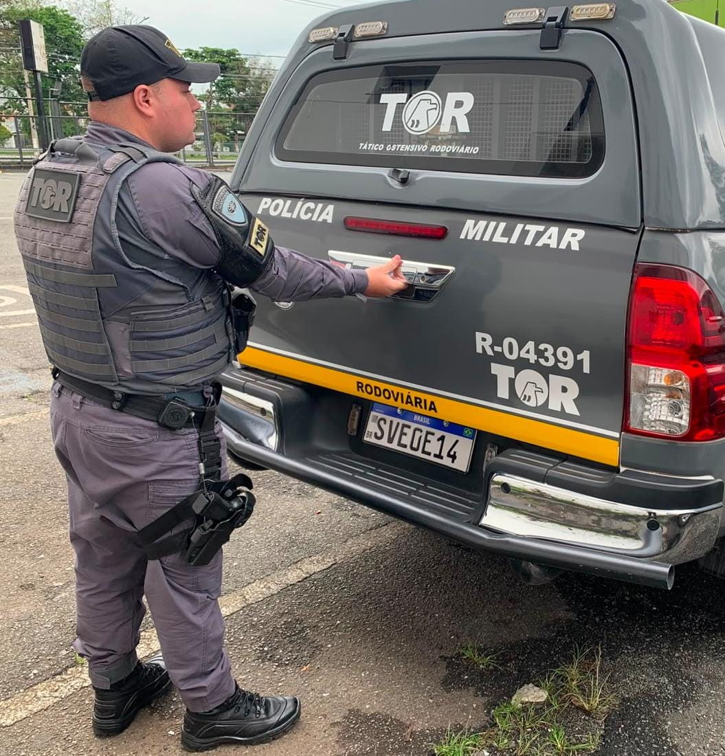 TOR PRENDE HOMEM COM VEÍCULO FURTADO NA RODOVIA ANHANGUERA, EM CAMPINAS