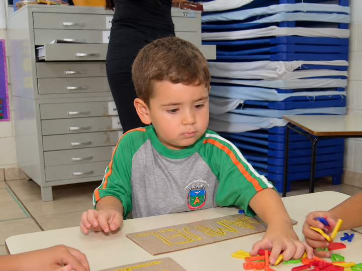 Holambra é finalista estadual do Prêmio Band Cidades Excelentes na categoria Acesso à Educação Infantil