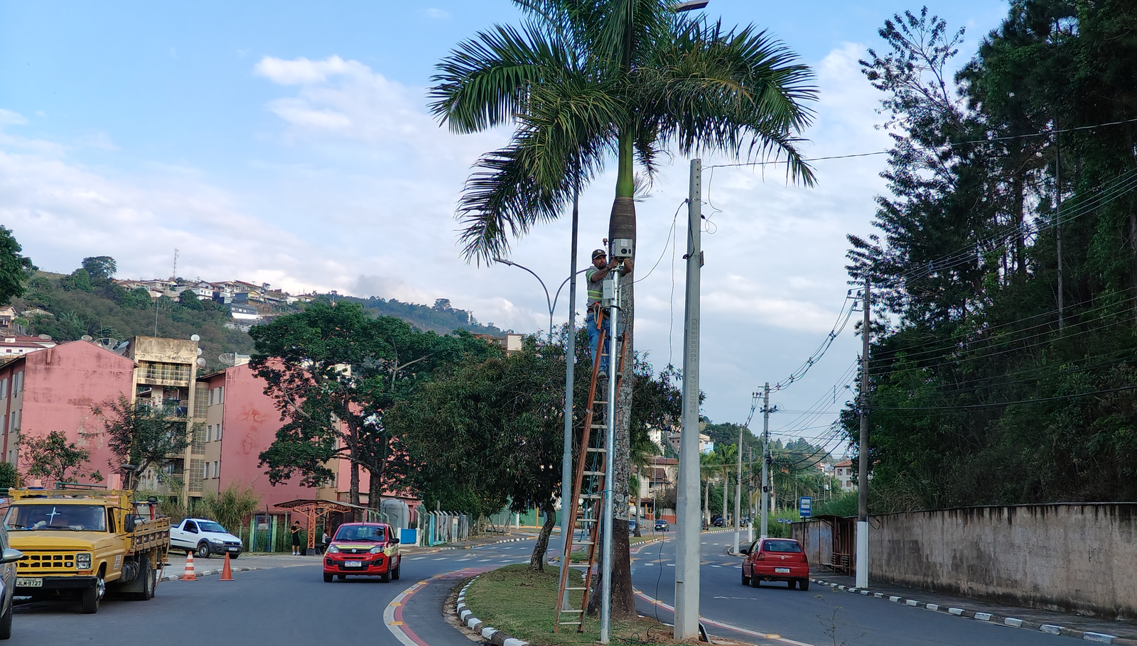 SERRA NEGRA – Prefeitura amplia investimentos em segurança com novas tecnologias de monitoramento e trânsito