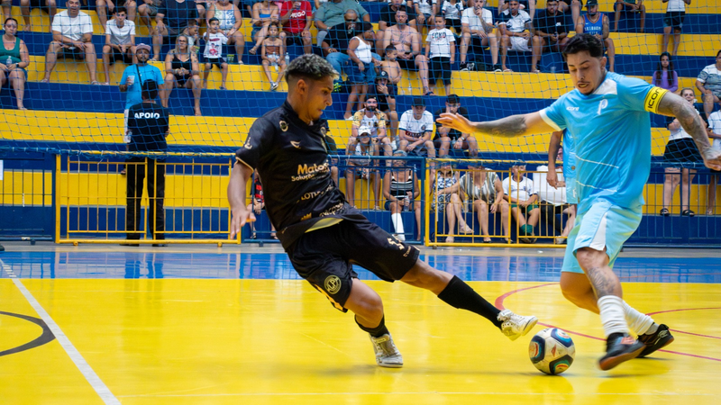 CRUZEIRO VOLTA A VENCER E É DESTAQUE NA TAÇA PRATA DO MUNICIPAL DE FUTSAL