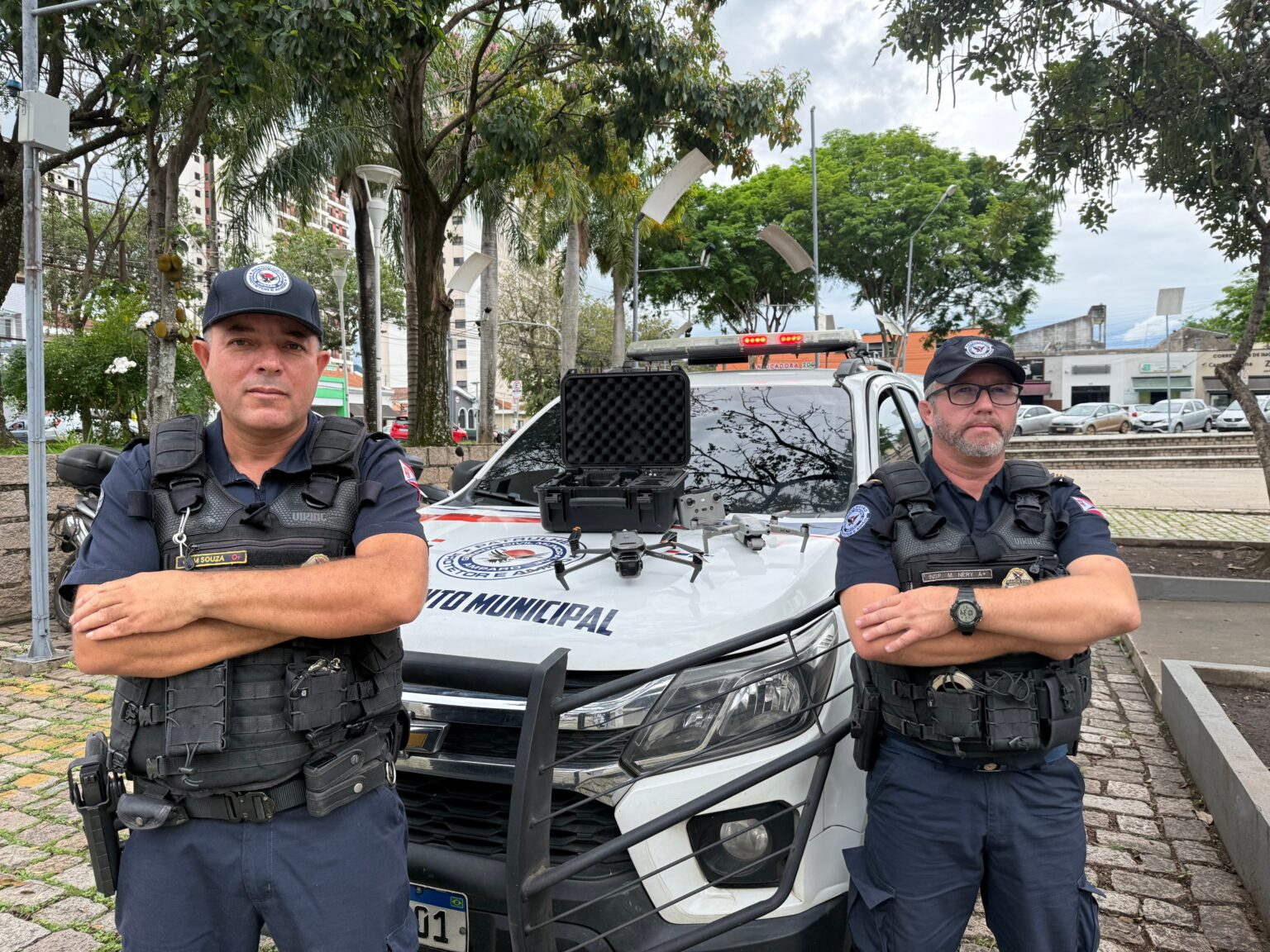 AMPARO ENVIA GUARDA MUNICIPAL E DEFESA CIVIL PARA REFORÇAR BUSCAS POR MORADOR DESAPARECIDO EM UBATUBA