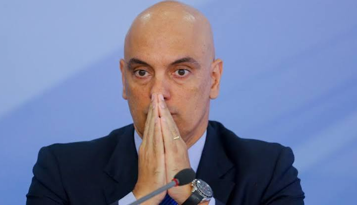 ASSUSTOU ? A ÁGUA BATEU NA BUNDA ? – MORAES ARQUIVA INQUÉRITO CONTRA BOLSONARISTAS E DECISÃO REACENDE DEBATE SOBRE INVESTIGAÇÕES DO STFARQUIVAMENTO OCORREU APÓS A PGR CONCLUIR QUE NÃO HAVIA ELEMENTOS SUFICIENTES PARA CONFIGURAR OS CRIMES INVESTIGADOS.