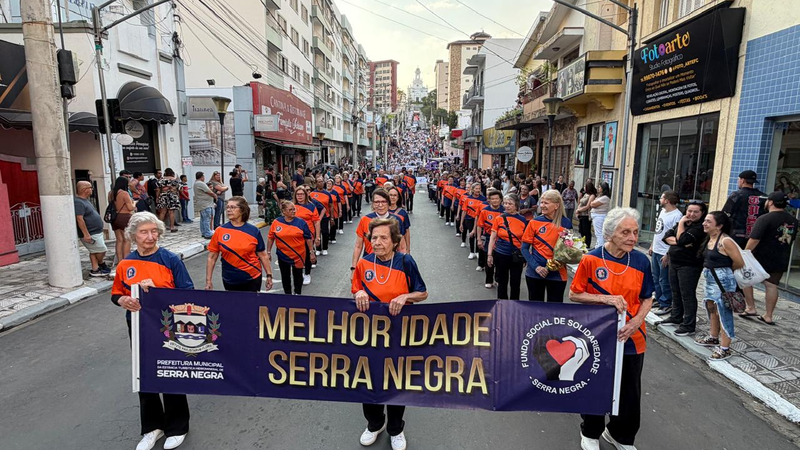 SERRA NEGRA – Prefeitura de Serra Negra realizou desfile cívico pelos 198 anos da cidade