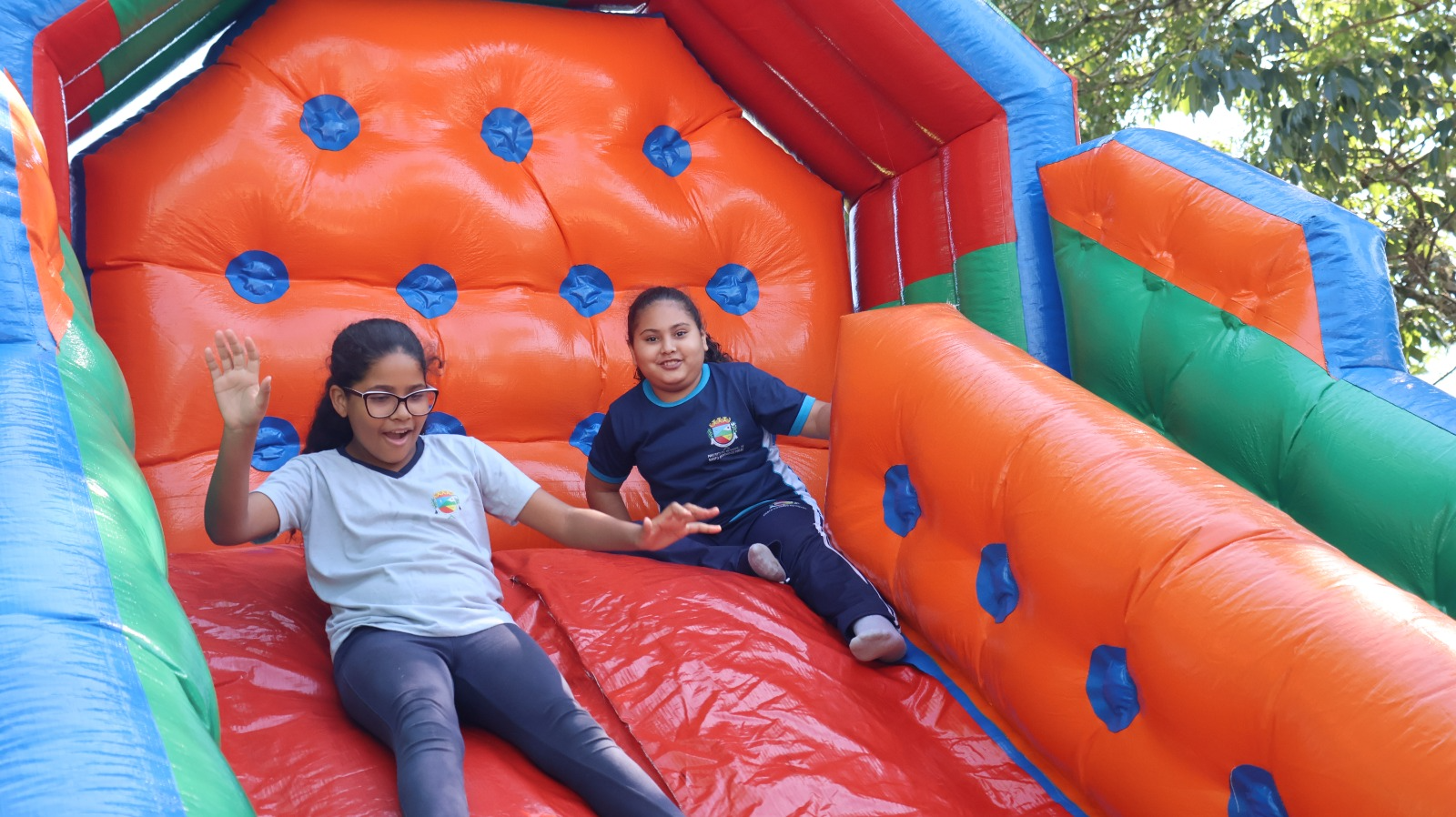 Santo Antônio de Posse – Escolas do município celebram Mês da Criança com brincadeiras e cardápio especial
