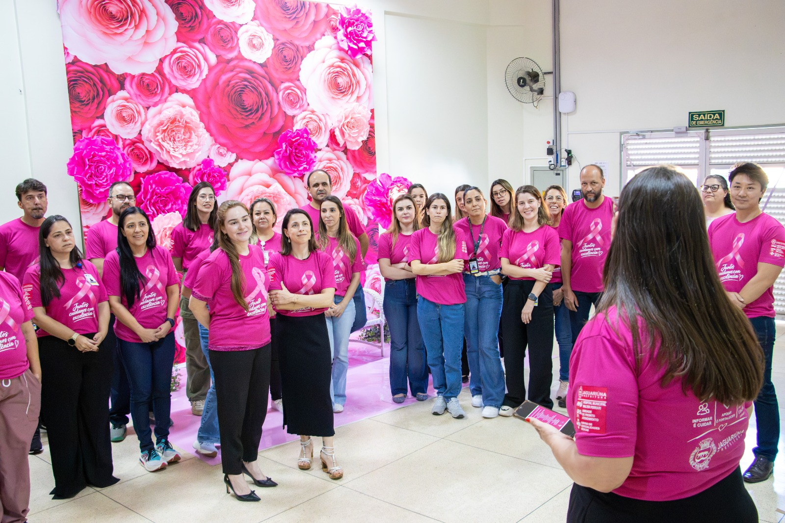 HOSPITAL MUNICIPAL MOBILIZA EQUIPES PARA FORTALECER A PREVENÇÃO AO CÂNCER DE MAMA