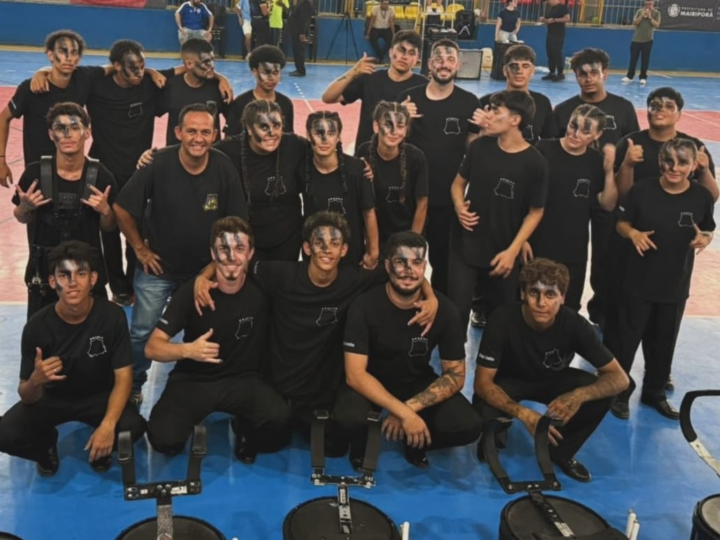 Fanjov_Drumline leva o nome de Serra Negra a competição internacional e busca vaga no Mundial Serra Negra estará no centro de uma disputa internacional de Drum Battle no próximo dia 10 de outubro. A Fanjov_Drumline participa, em Mairiporã, do International Open Championship, competição que reunirá grupos de alto nível, inclusive representantes internacionais, e que poderá abrir caminho para o campeonato mundial da modalidade.