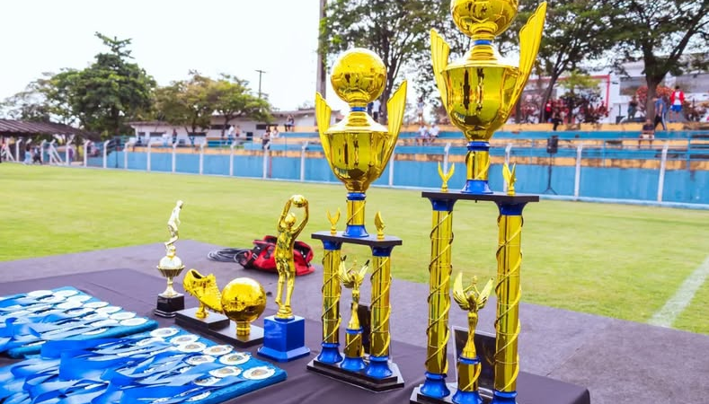 MÁFIA E ROSEIRA MASTER DECIDEM NO DOMINGO O CAMPEONATO MUNICIPAL DE FUTEBOL SÊNIOR