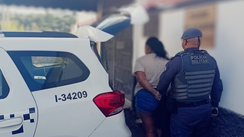 PM PRENDE EM SERRA NEGRA MULHER PROCURADA PELA JUSTIÇA POR TRÁFICO DE DROGAS